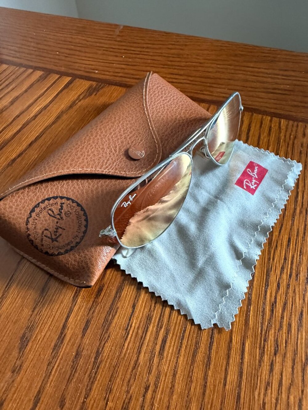 Ray-Ban Aviator Sunglasses in Baby Pink Chrome/Silver + Case - RB3025 Large